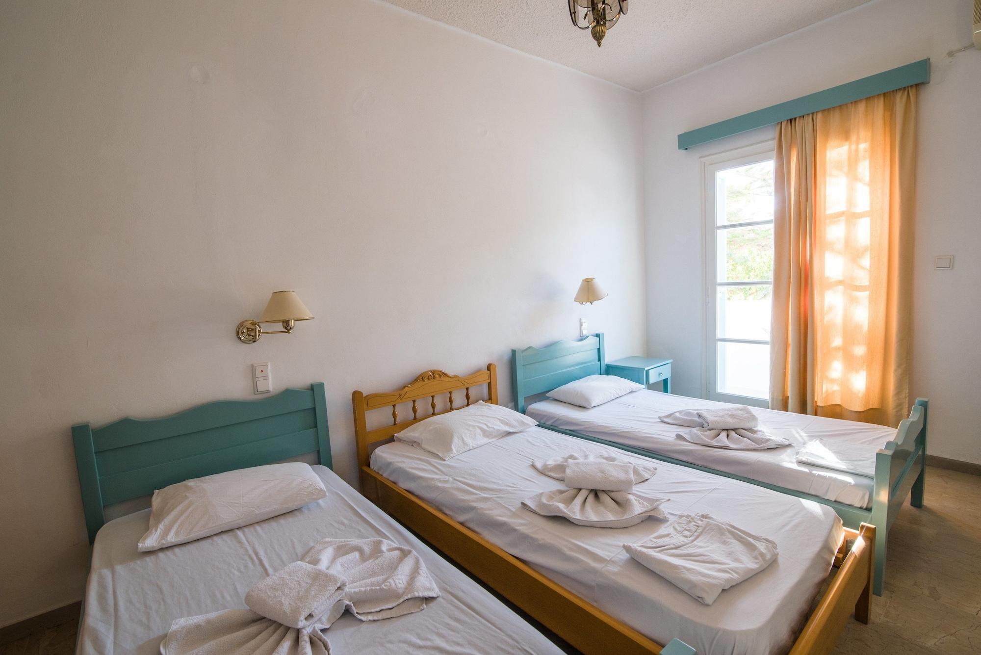 Kamári Kymata Hotel מראה חיצוני תמונה
